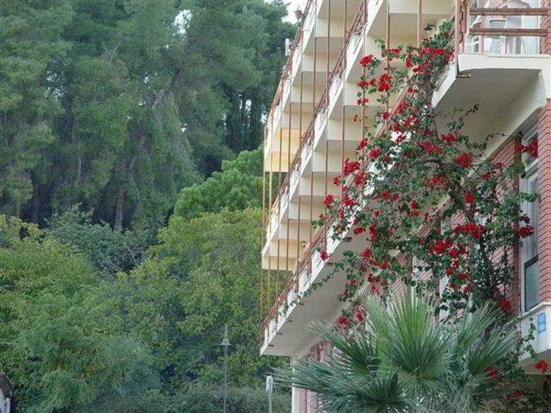 Neda Hotel Ancient Olympia Exterior foto